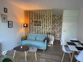 Appartement cosy avec jardin vue et accès à 30m de la mer
